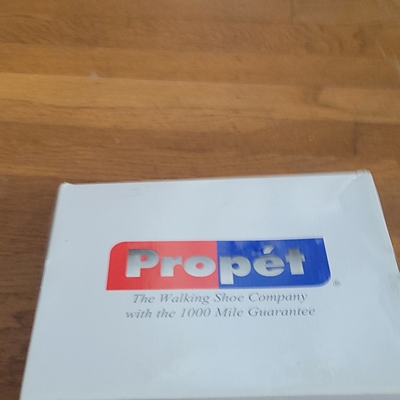 Women's Wide Walking Double Zipper Fur Lined Shoes - Picture 3 of 9